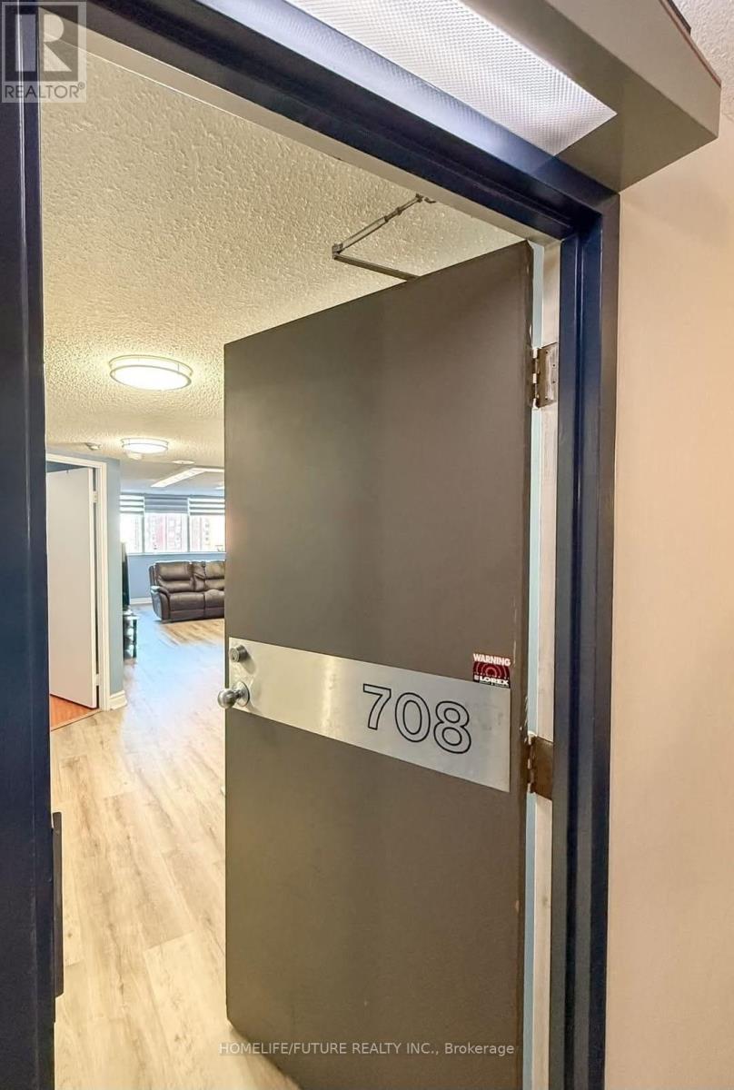 708 - 2460 EGLINTON AVENUE E, Toronto (Eglinton East), Ontario, M1K5J7 — Photo 4