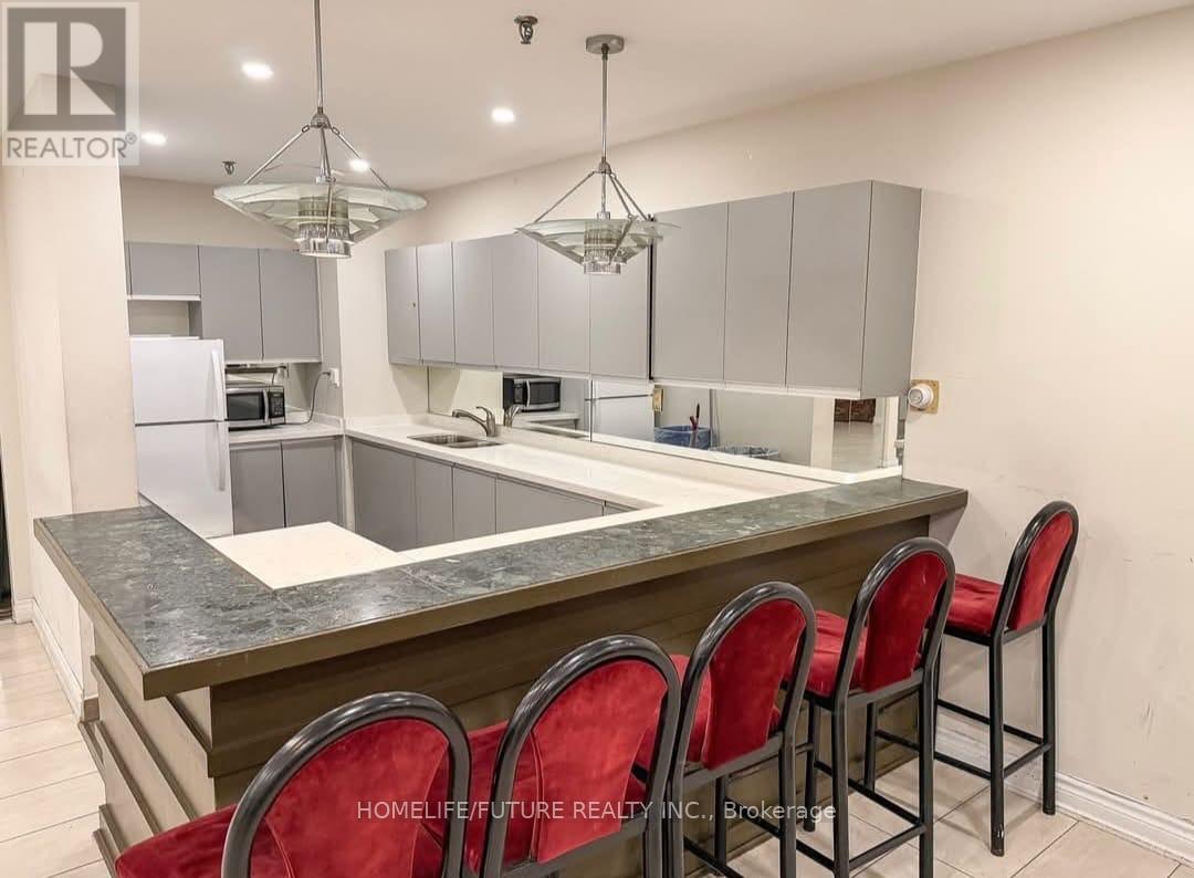 708 - 2460 EGLINTON AVENUE E, Toronto (Eglinton East), Ontario, M1K5J7 — Photo 6