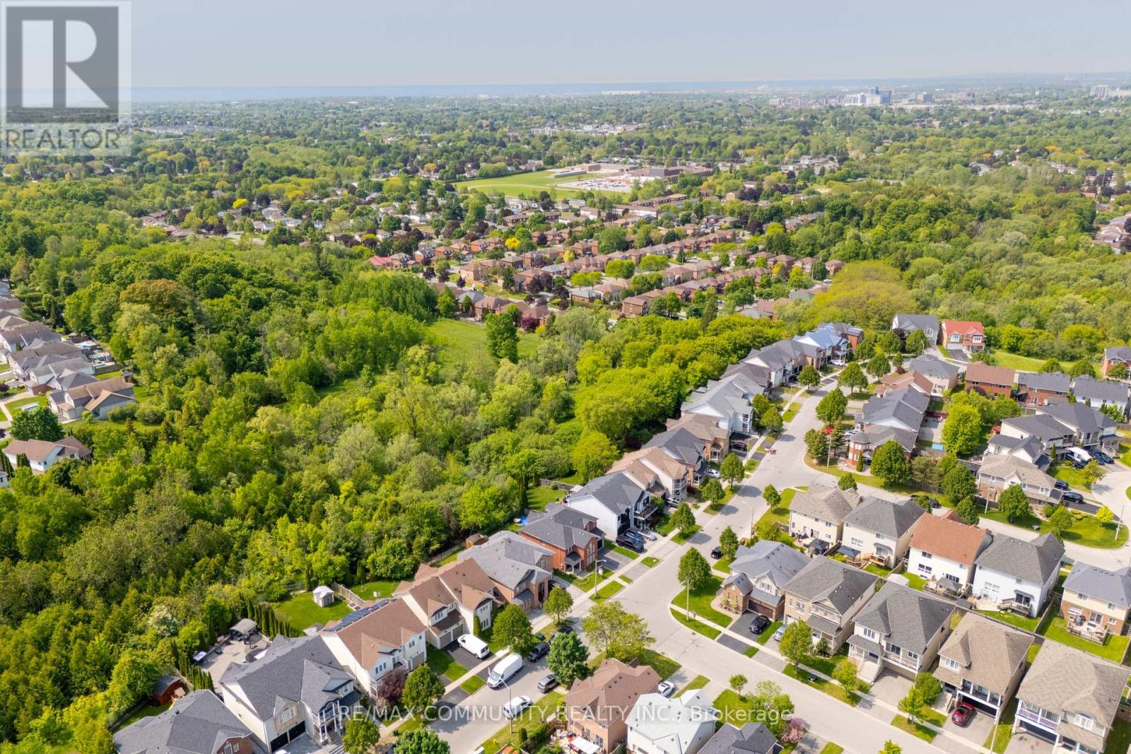 1081 LANGFORD STREET, Oshawa (Eastdale), Ontario, L1K2V9 — Photo 44