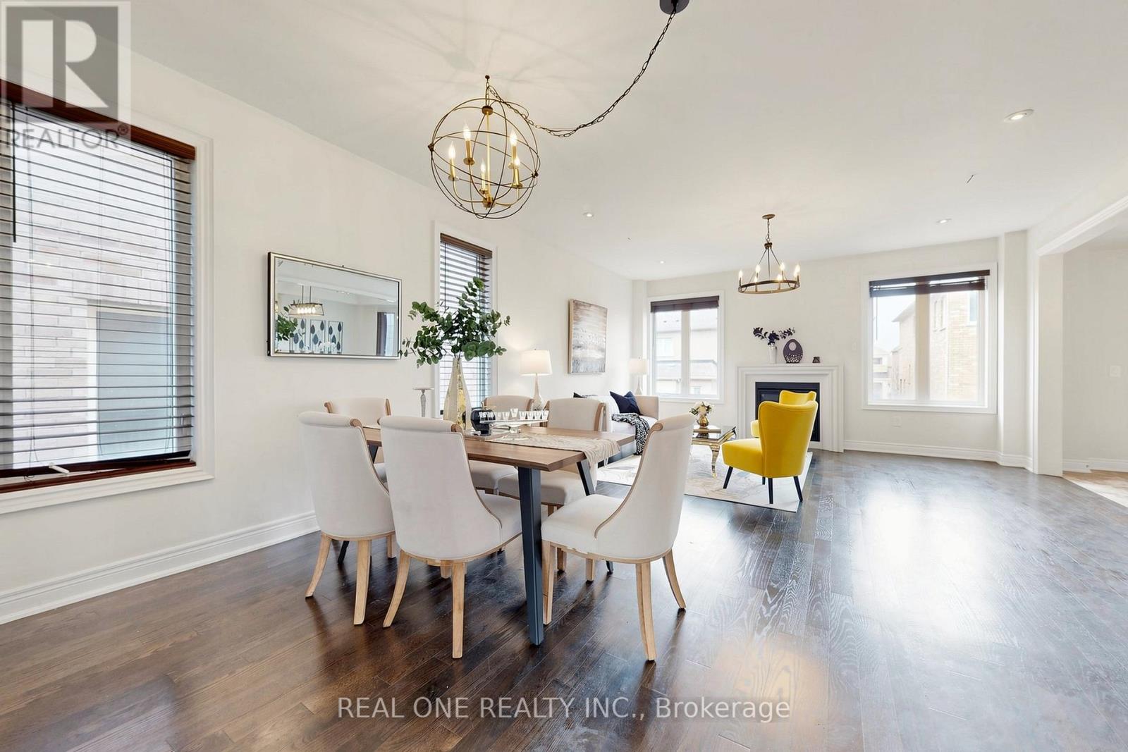 26 MONDIAL CRESCENT, East Gwillimbury (Queensville), Ontario, L0G1R0 — Photo 11