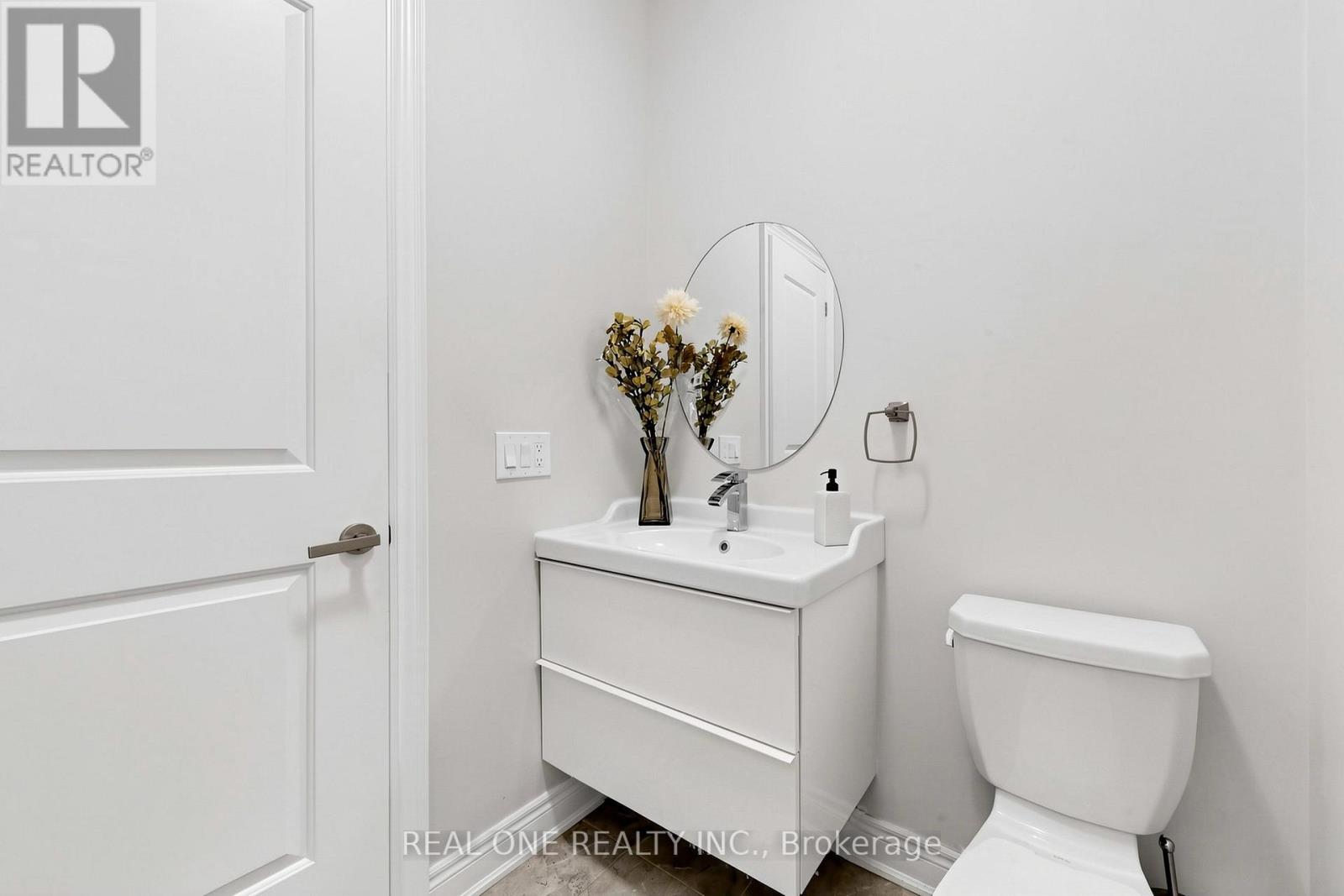 26 MONDIAL CRESCENT, East Gwillimbury (Queensville), Ontario, L0G1R0 — Photo 19