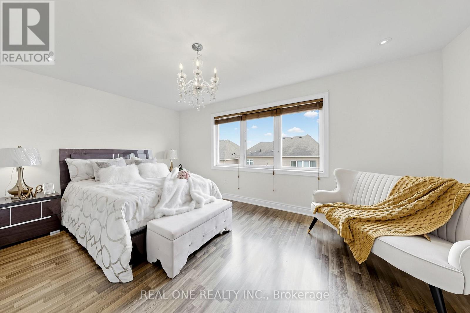 26 MONDIAL CRESCENT, East Gwillimbury (Queensville), Ontario, L0G1R0 — Photo 22