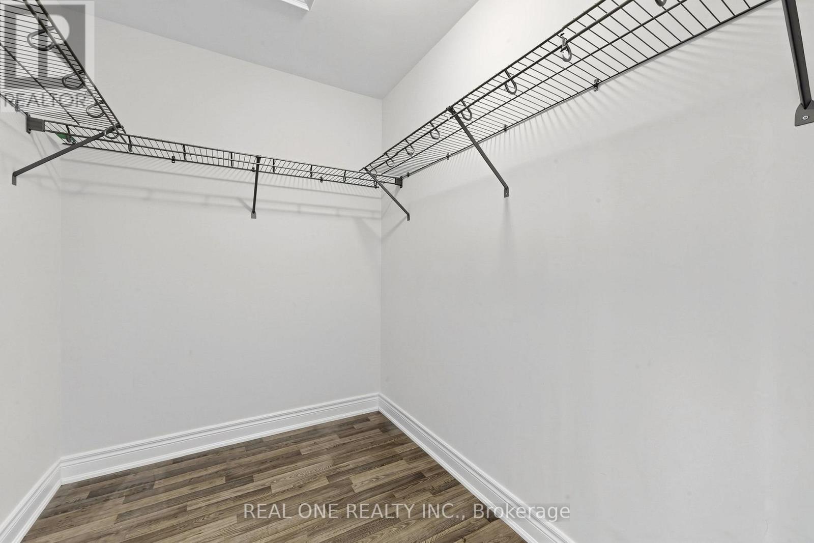 26 MONDIAL CRESCENT, East Gwillimbury (Queensville), Ontario, L0G1R0 — Photo 24