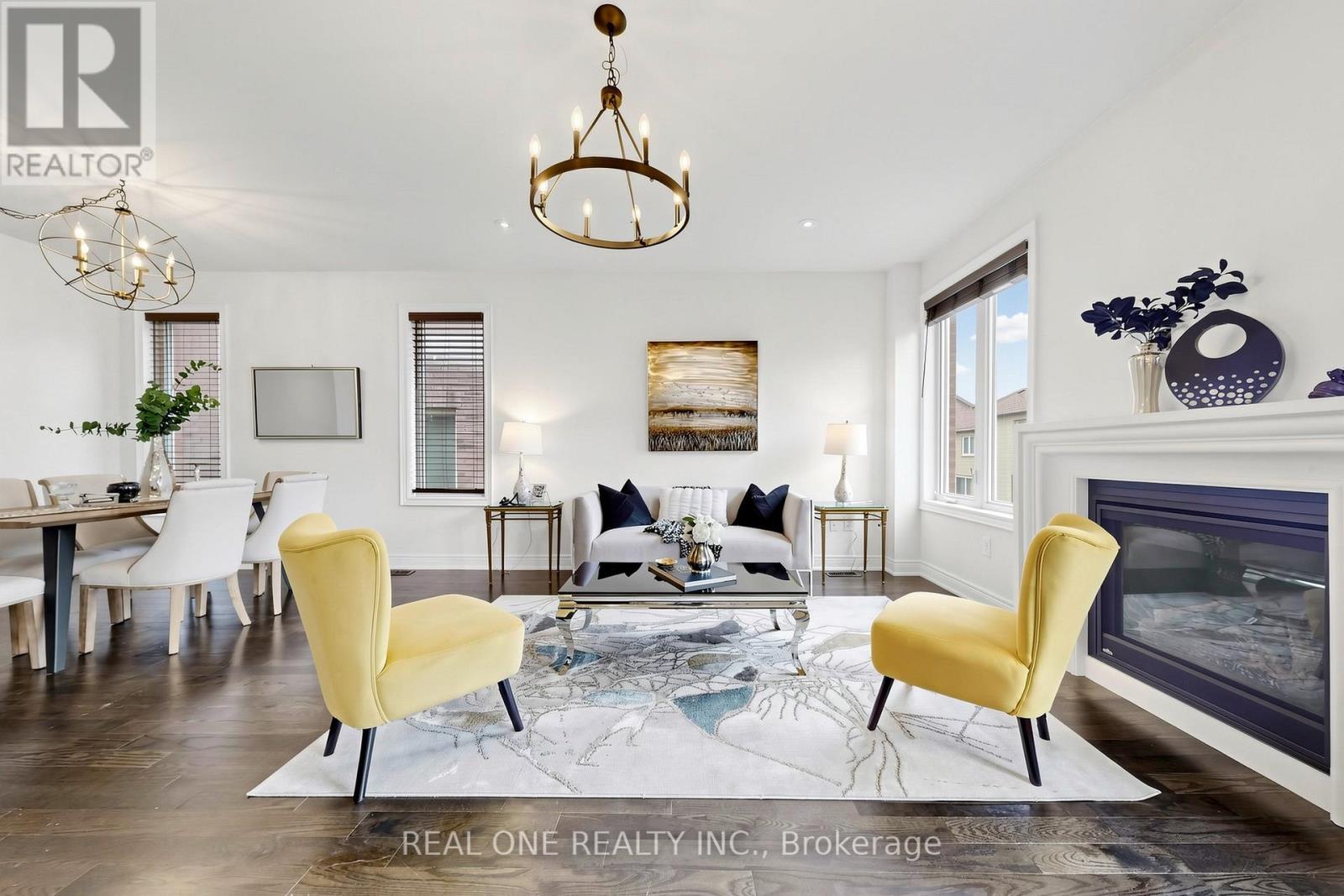 26 MONDIAL CRESCENT, East Gwillimbury (Queensville), Ontario, L0G1R0 — Photo 4