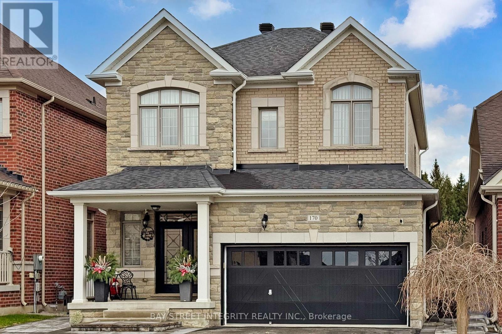 170 CRANE STREET, Aurora, Ontario, L4G0W2 — Photo 2