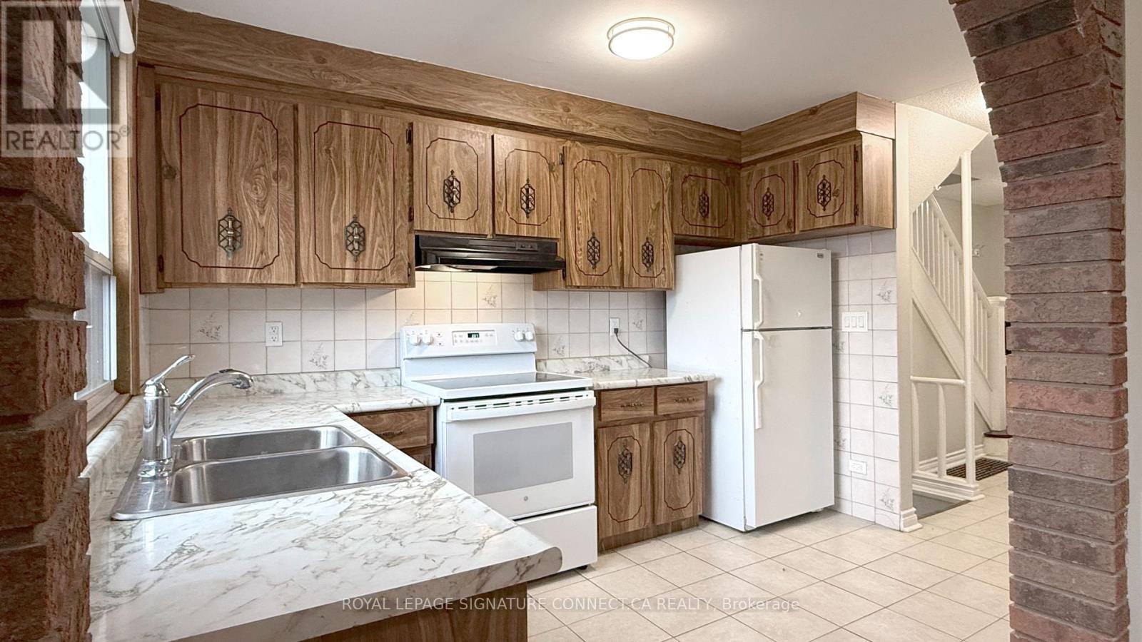 56 SNIDER AVENUE, Toronto (Briar Hill-Belgravia), Ontario, M6E4R9 — Photo 10