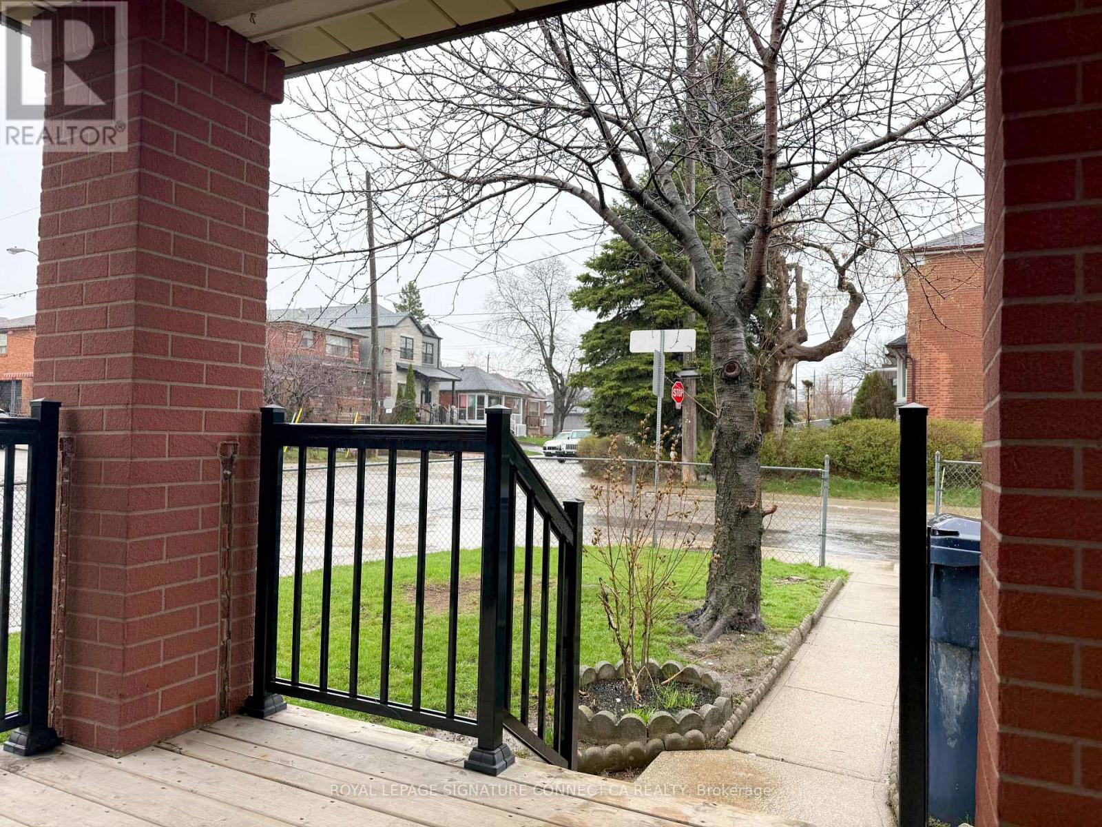 56 SNIDER AVENUE, Toronto (Briar Hill-Belgravia), Ontario, M6E4R9 — Photo 4