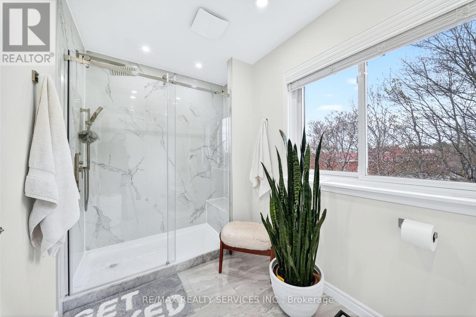 52 NOTTINGHAM CRESCENT, Brampton (Westgate), Ontario, L6S4G4 — Photo 30