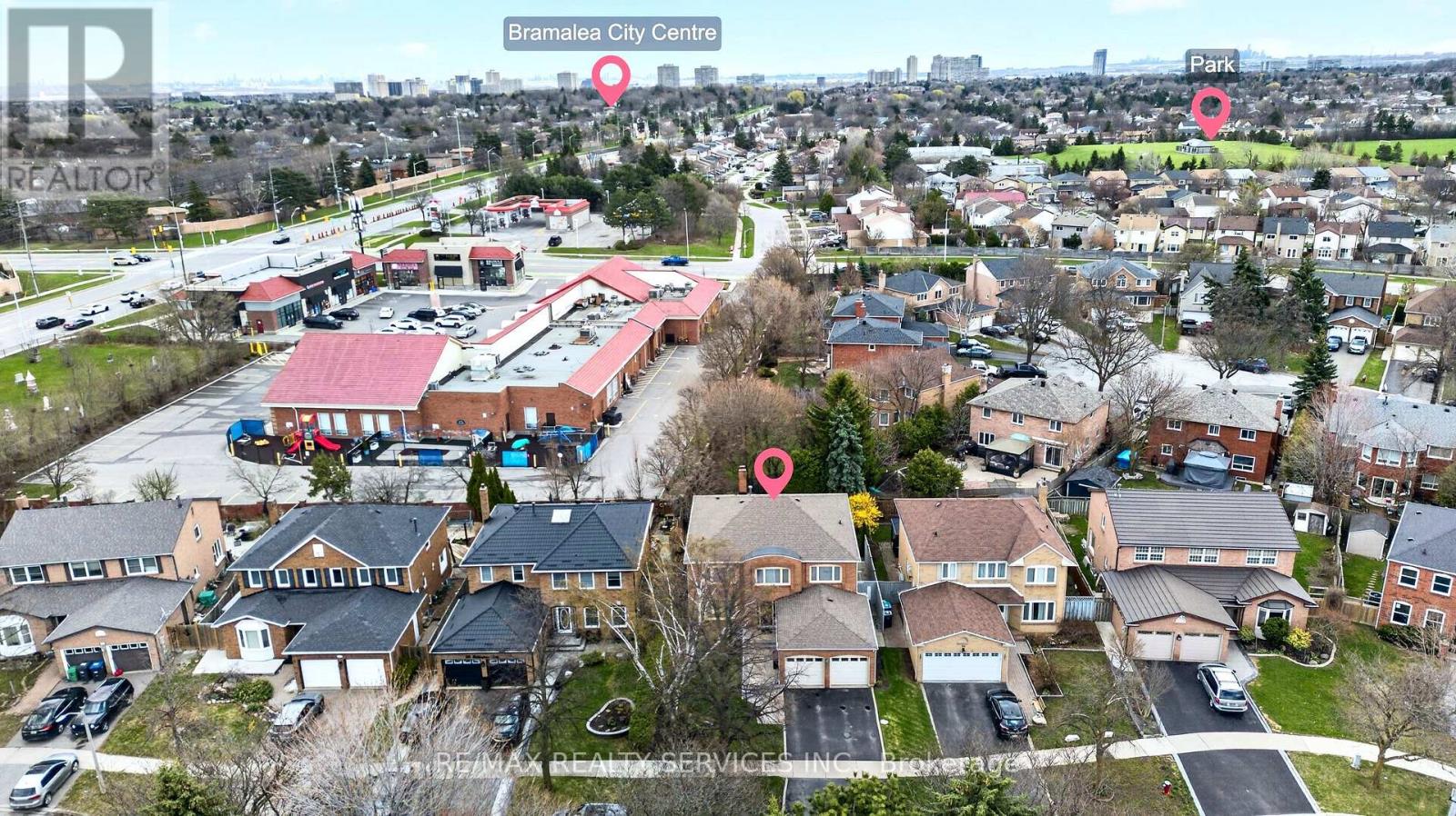 52 NOTTINGHAM CRESCENT, Brampton (Westgate), Ontario, L6S4G4 — Photo 4