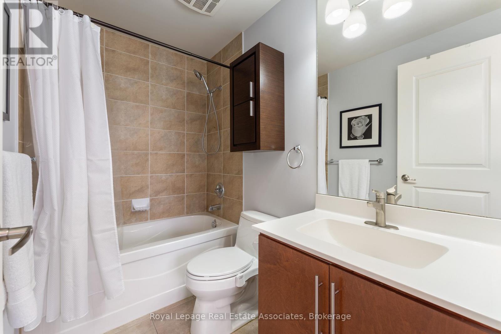 2604 - 330 BURNHAMTHORPE ROAD W, Mississauga (City Centre), Ontario, L5C4P4 — Photo 16