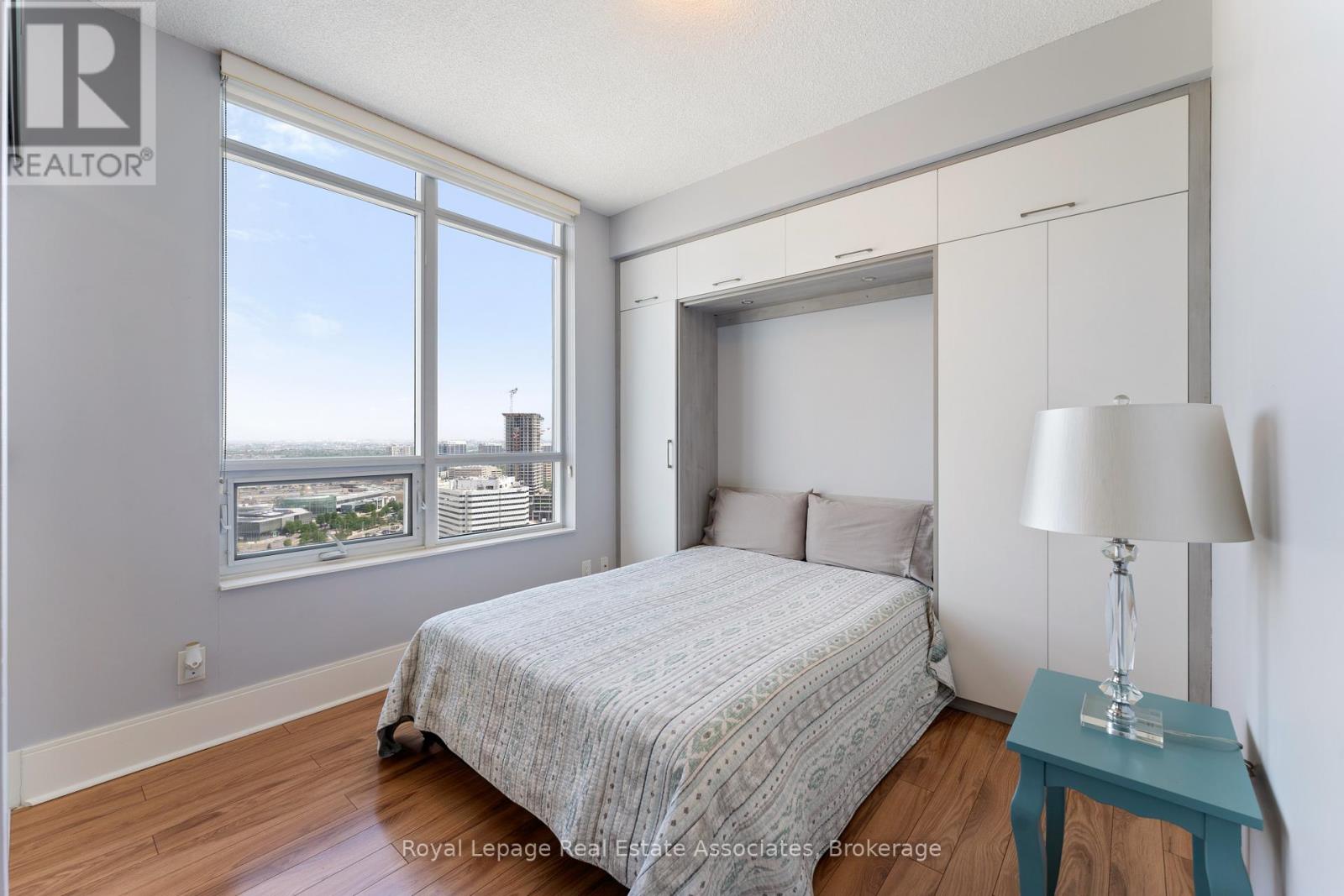 2604 - 330 BURNHAMTHORPE ROAD W, Mississauga (City Centre), Ontario, L5C4P4 — Photo 20