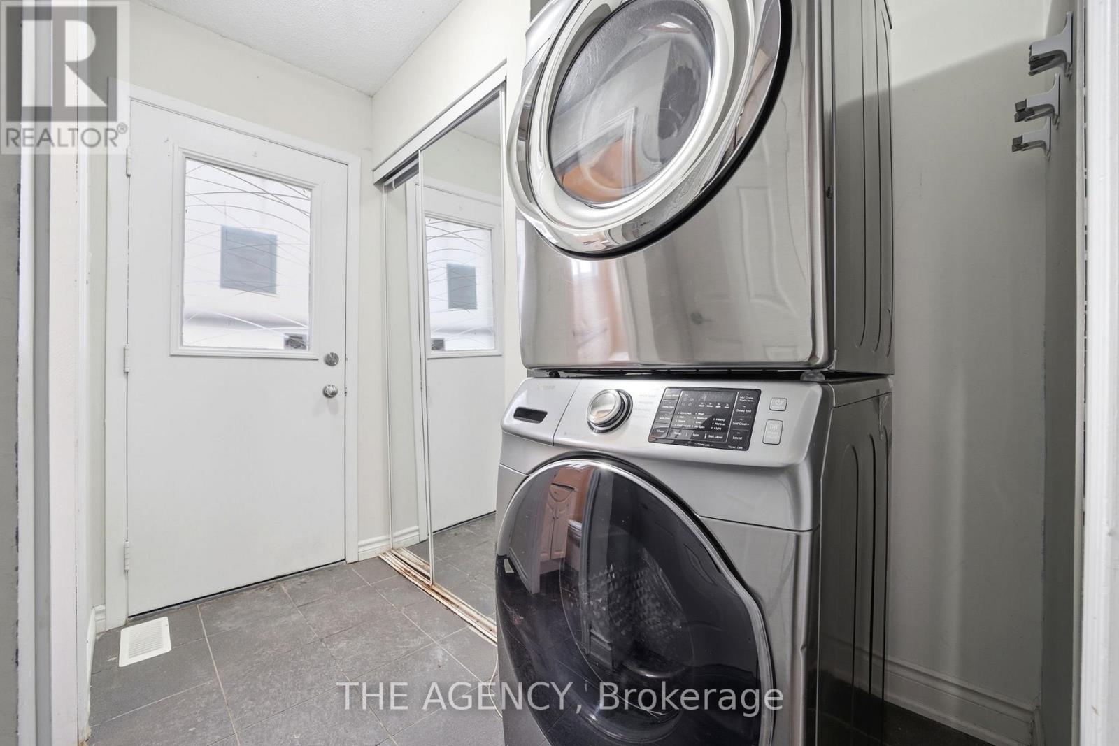 416 HANSEN ROAD N, Brampton (Madoc), Ontario, L6V3P7 — Photo 6