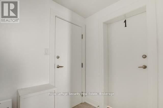LOWER - 148 PORTLAND STREET, Toronto (Mimico), Ontario, M8Y1B2 — Photo 4