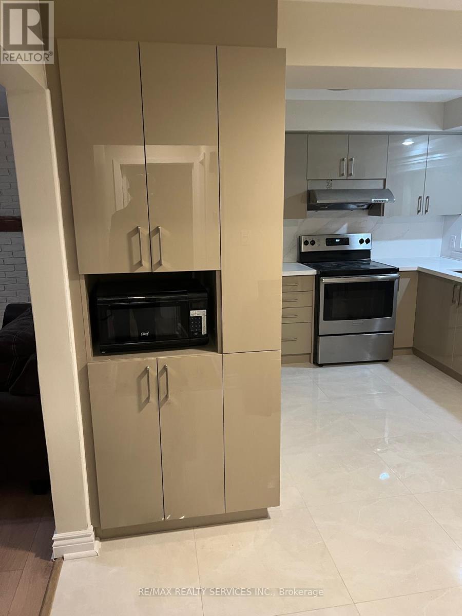 115 UPLANDS DRIVE, Kitchener, Ontario, N2M4X3 — Photo 11