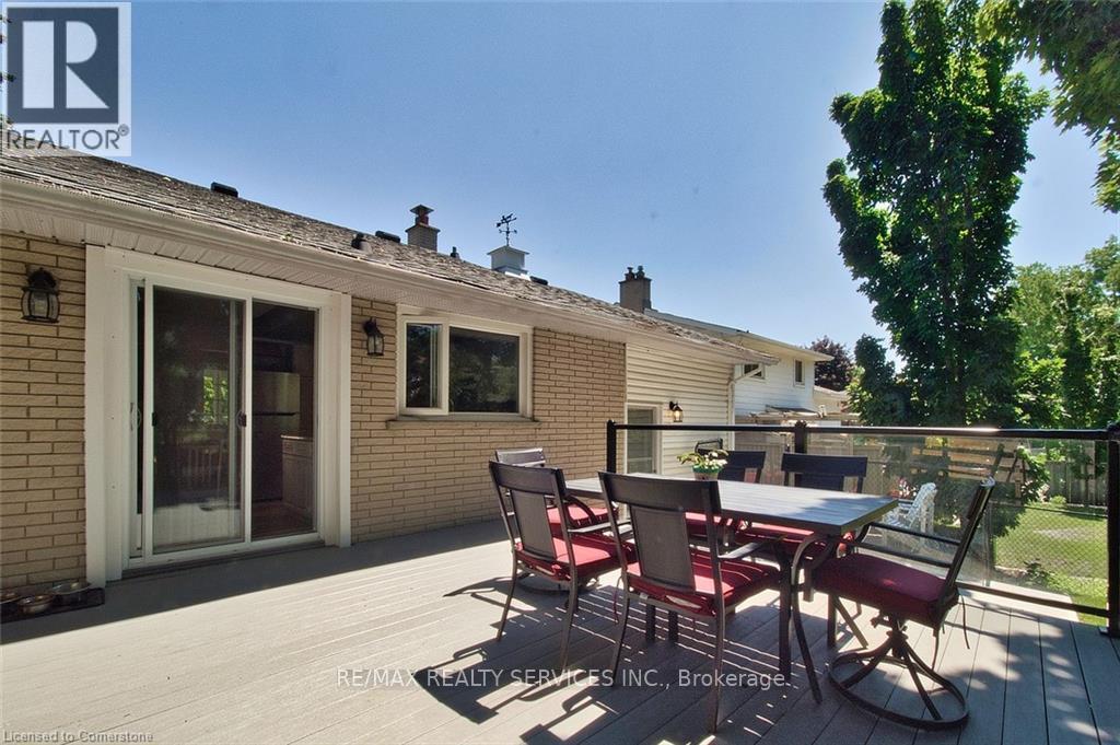 115 UPLANDS DRIVE, Kitchener, Ontario, N2M4X3 — Photo 13