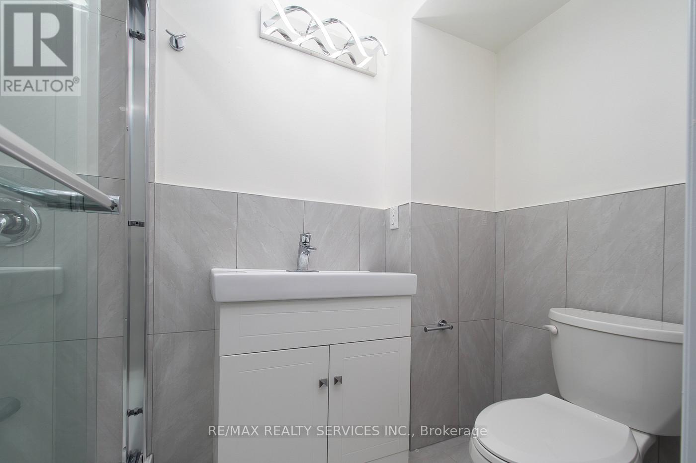 115 UPLANDS DRIVE, Kitchener, Ontario, N2M4X3 — Photo 24