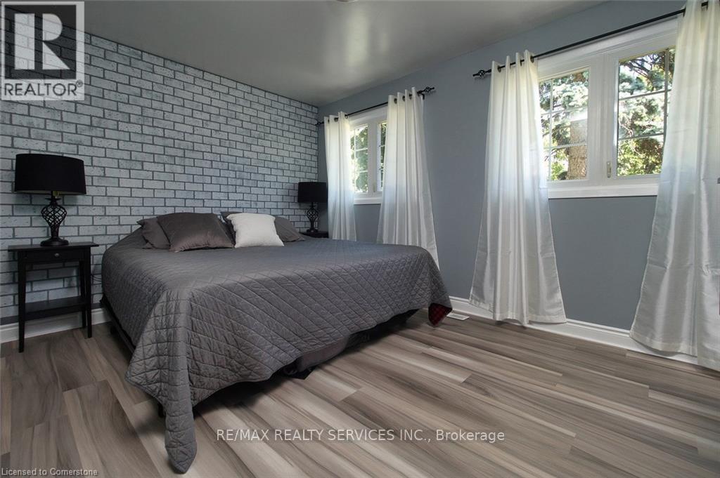 115 UPLANDS DRIVE, Kitchener, Ontario, N2M4X3 — Photo 7