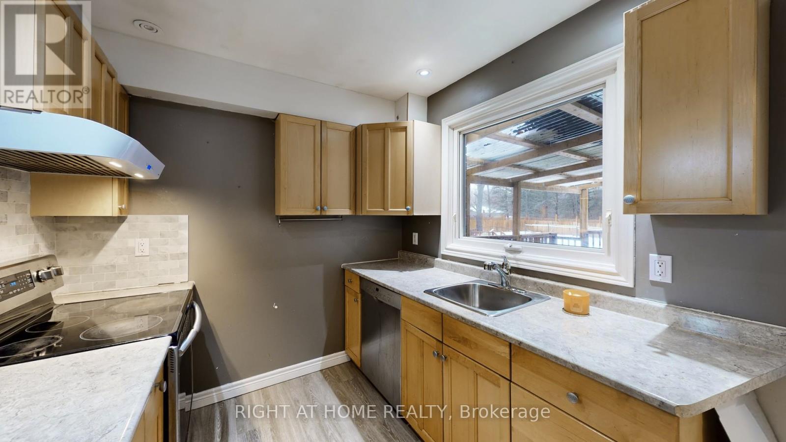 301 GARNER ROAD E, Hamilton (Ancaster), Ontario, L9G3K9 — Photo 11