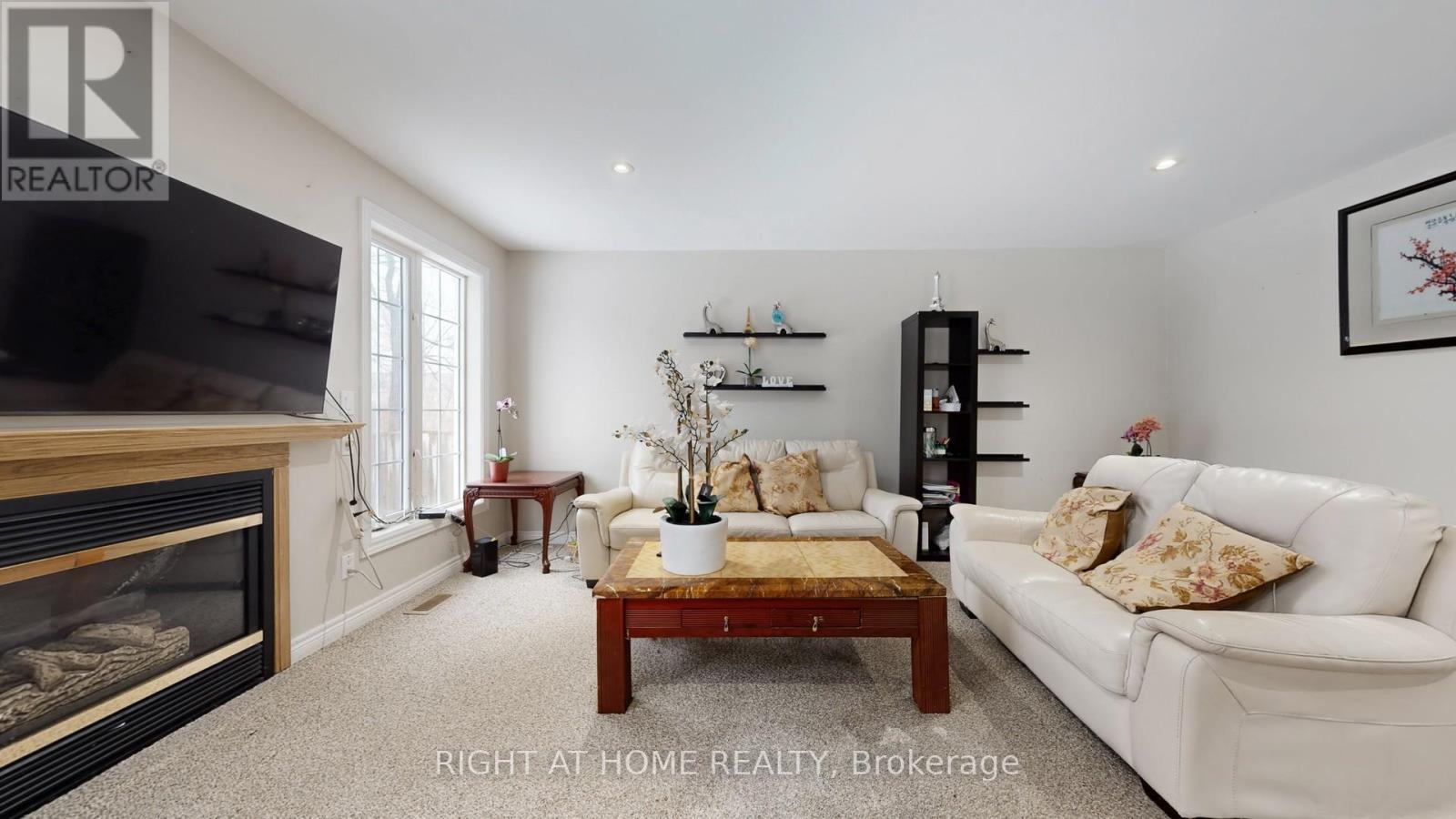 301 GARNER ROAD E, Hamilton (Ancaster), Ontario, L9G3K9 — Photo 4