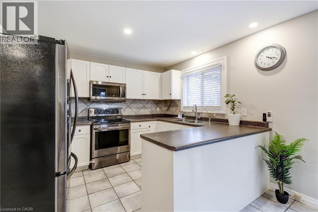 20 DERBYSHIRE Street, Ancaster, Ontario, L9G4X9 — Photo 15