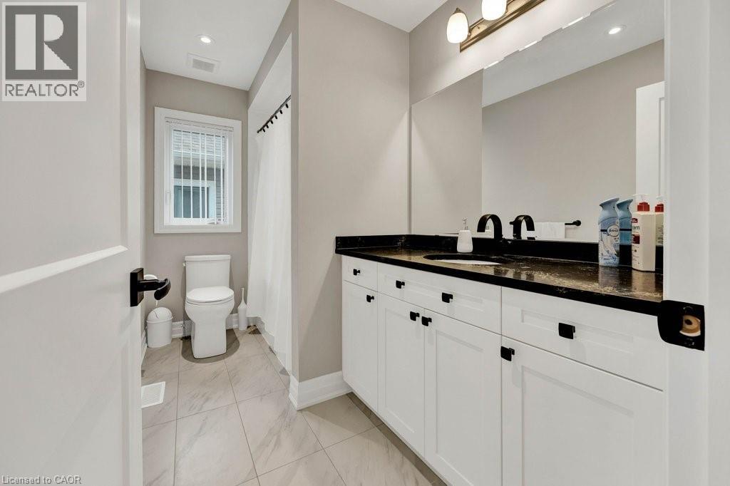 124 FORESTWALK Street, Kitchener, Ontario, N2R0S9 — Photo 16