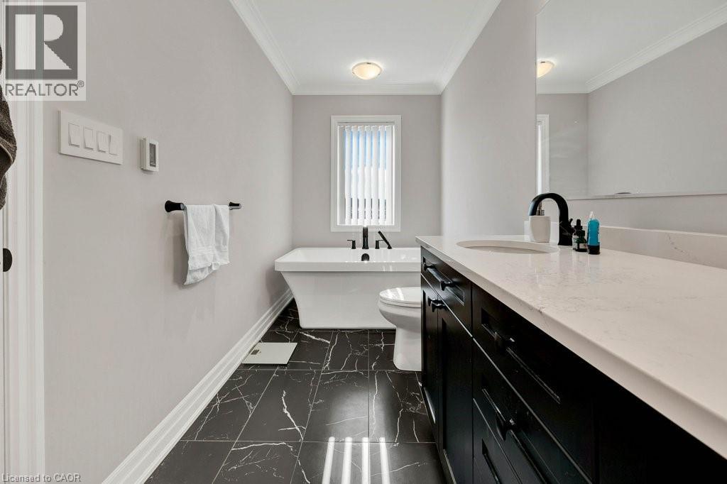 124 FORESTWALK Street, Kitchener, Ontario, N2R0S9 — Photo 20