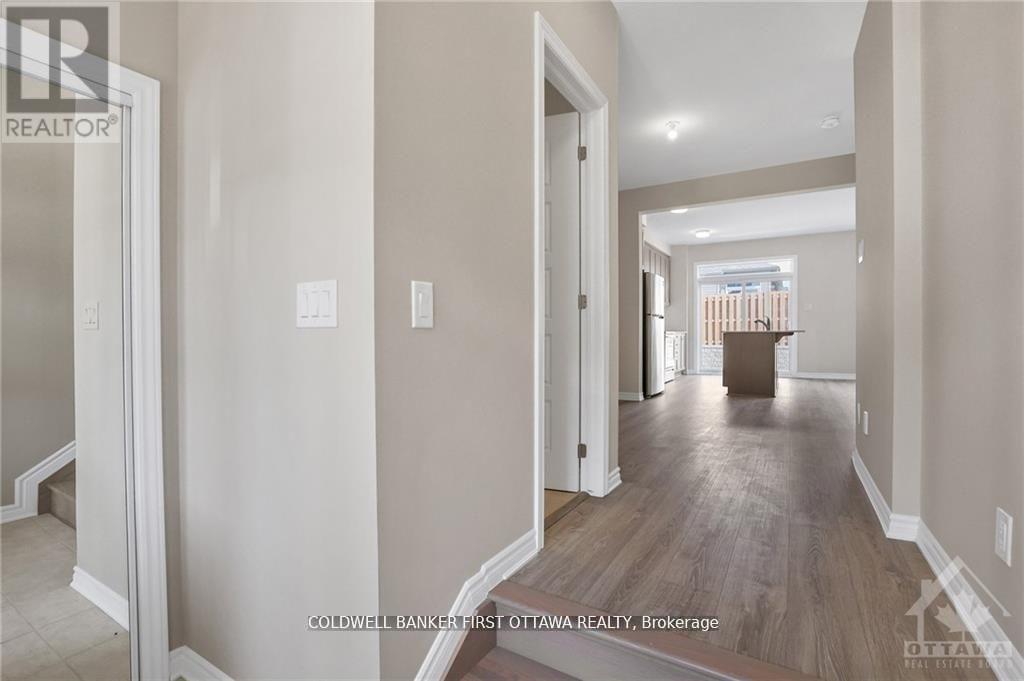 517 RYE GRASS WAY, Ottawa, Ontario, K2J7A2 — Photo 4