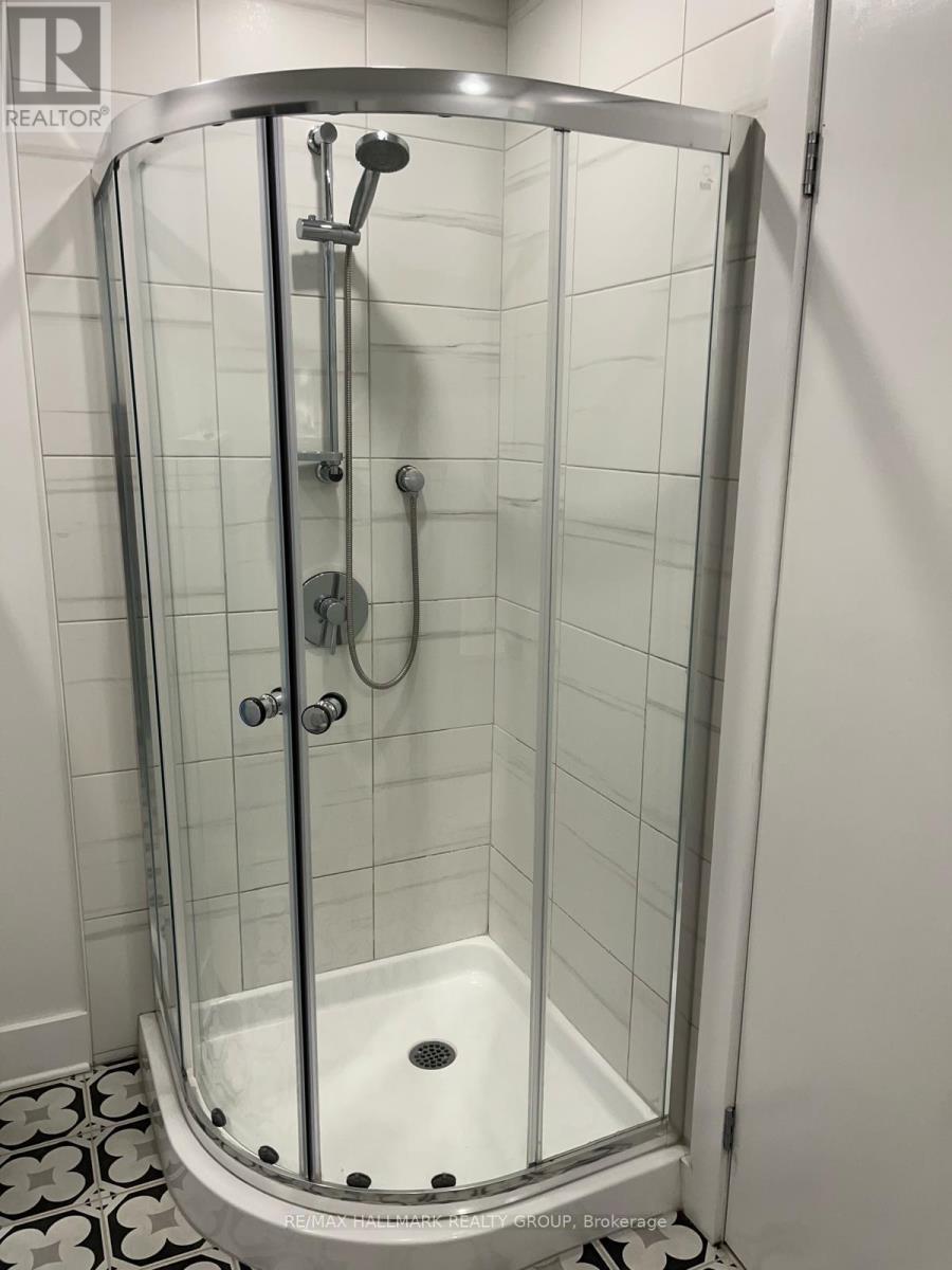 2 - 133 SPADINA AVENUE, Ottawa, Ontario, K1Y2C2 — Photo 7