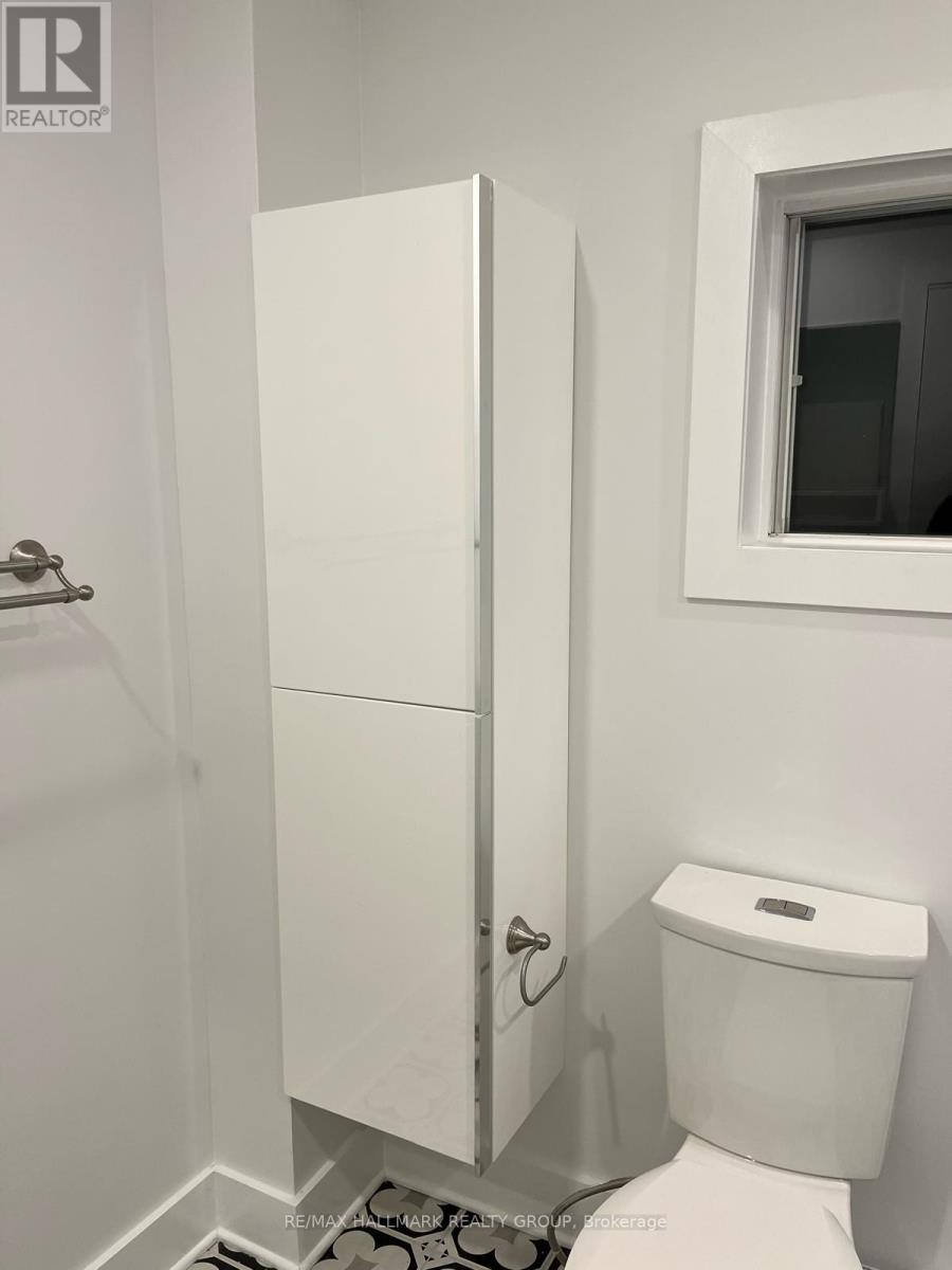 2 - 133 SPADINA AVENUE, Ottawa, Ontario, K1Y2C2 — Photo 8