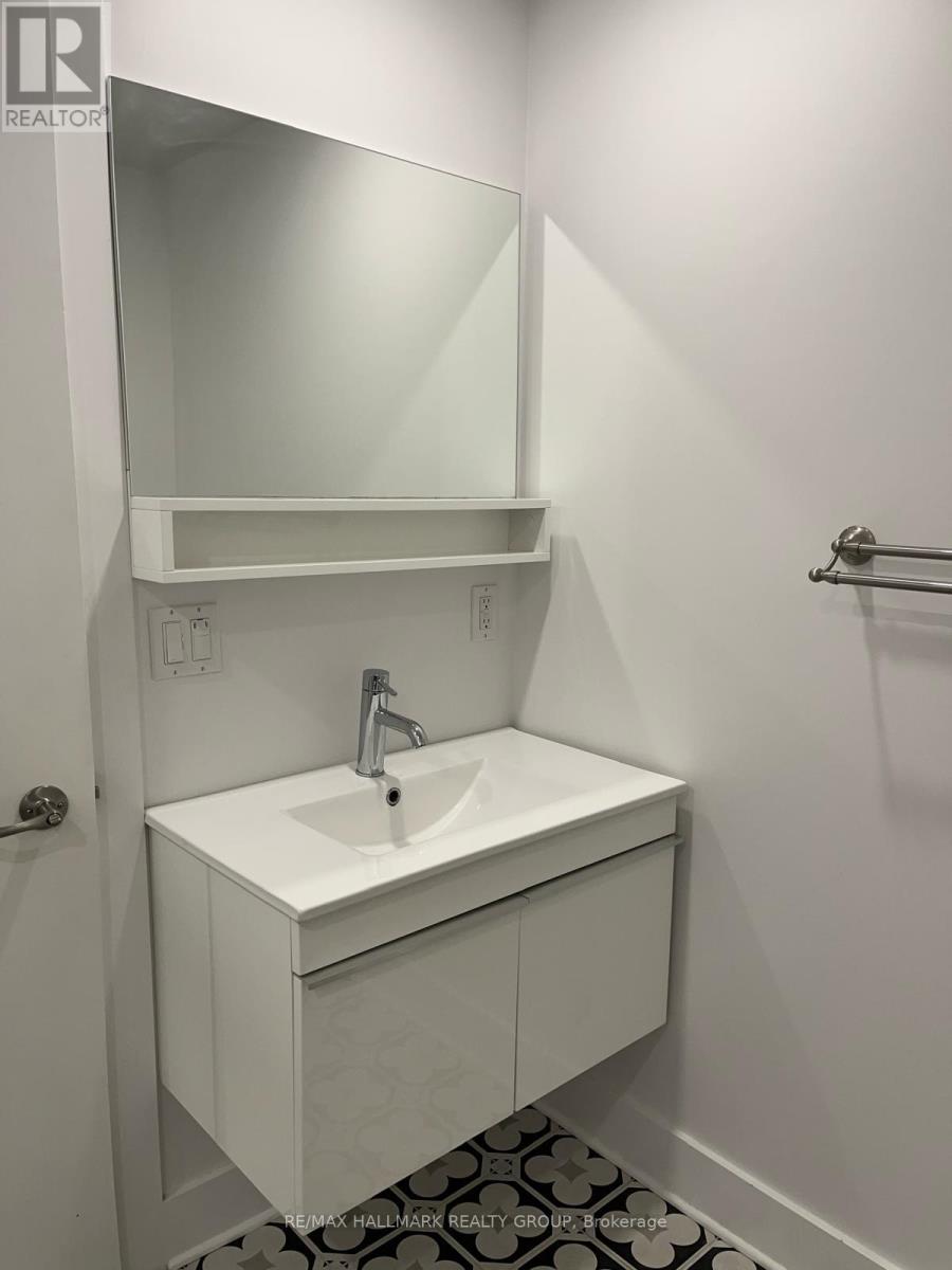 2 - 133 SPADINA AVENUE, Ottawa, Ontario, K1Y2C2 — Photo 9