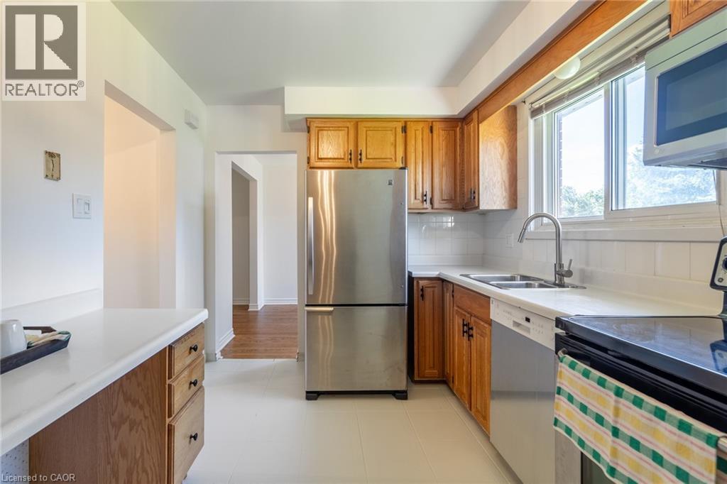 9 DIANNE Court, Hamilton, Ontario, L8T2T6 — Photo 14