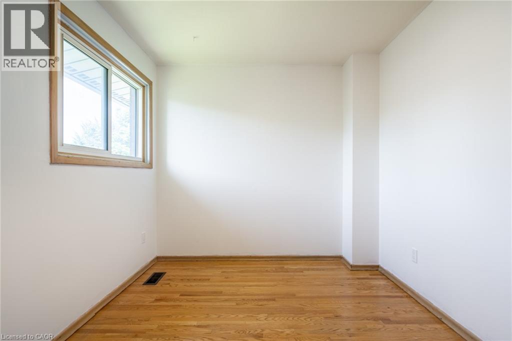 9 DIANNE Court, Hamilton, Ontario, L8T2T6 — Photo 18