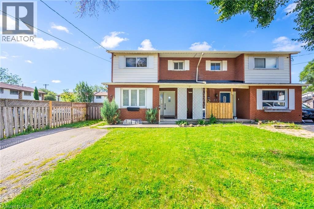 9 DIANNE Court, Hamilton, Ontario, L8T2T6 — Photo 2