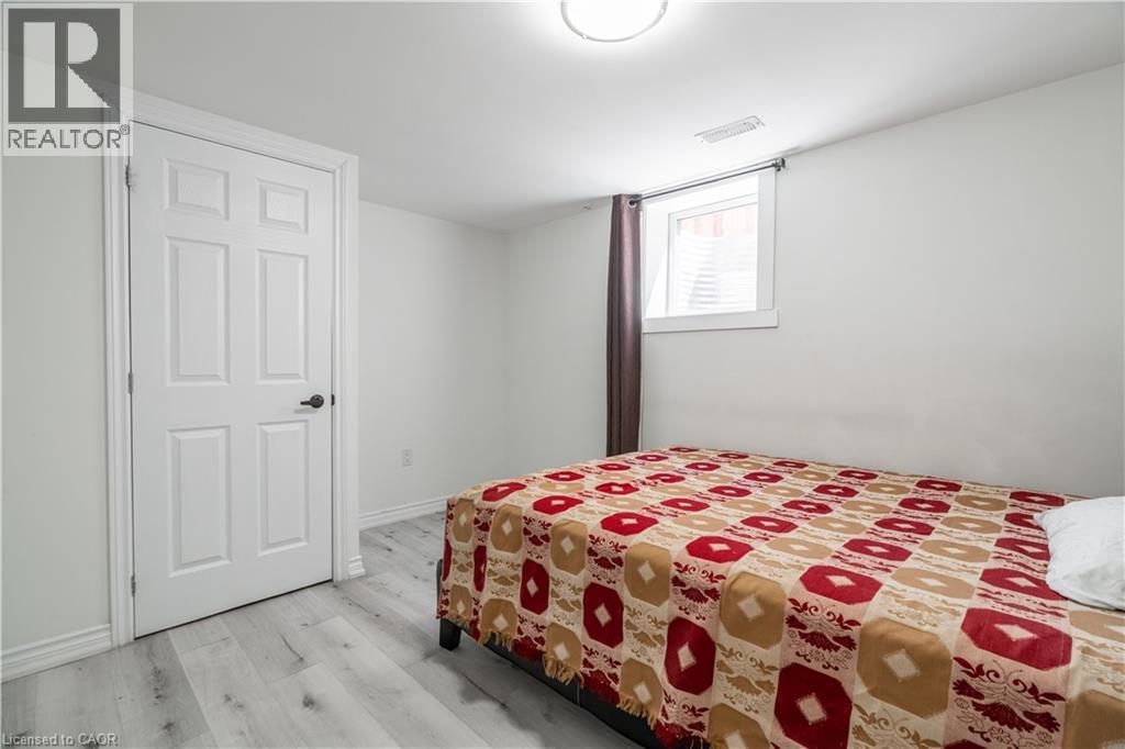 404 STONE CHURCH Road E Unit# Lower, Hamilton, Ontario, L9B2A1 — Photo 10