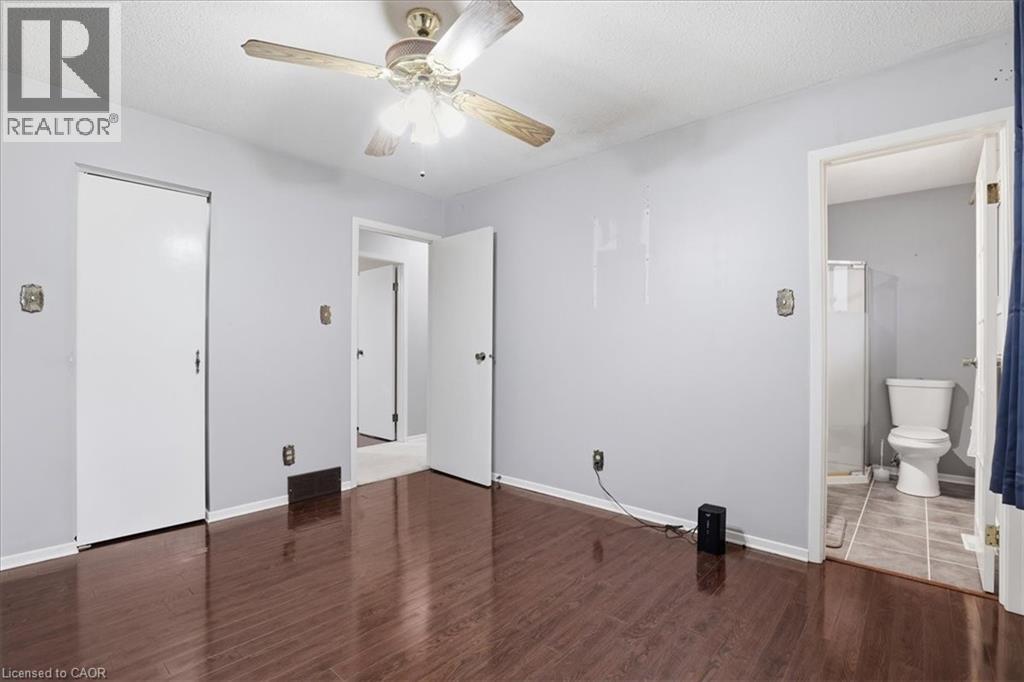 94 COLEBROOK Court, Kitchener, Ontario, N2E1Y8 — Photo 14