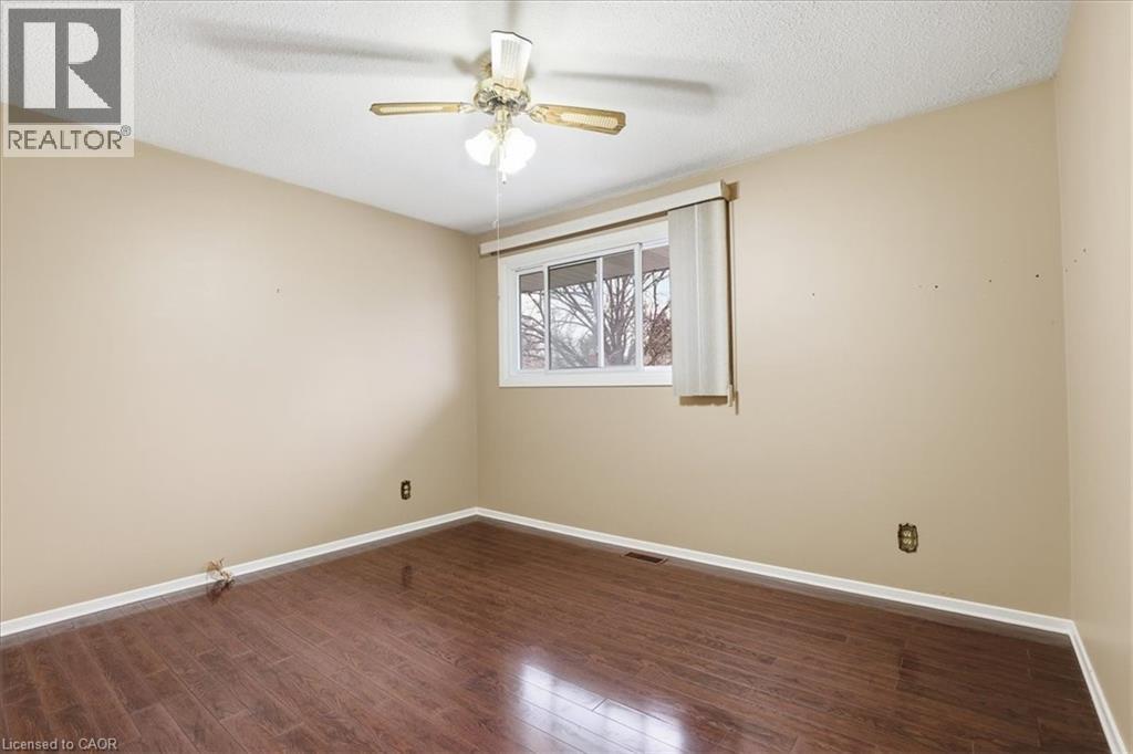 94 COLEBROOK Court, Kitchener, Ontario, N2E1Y8 — Photo 20