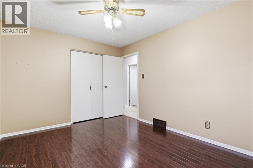 94 COLEBROOK Court, Kitchener, Ontario, N2E1Y8 — Photo 21