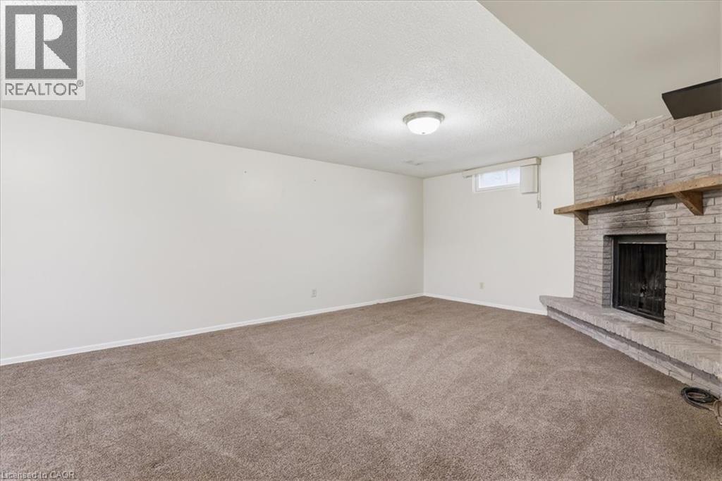 94 COLEBROOK Court, Kitchener, Ontario, N2E1Y8 — Photo 25