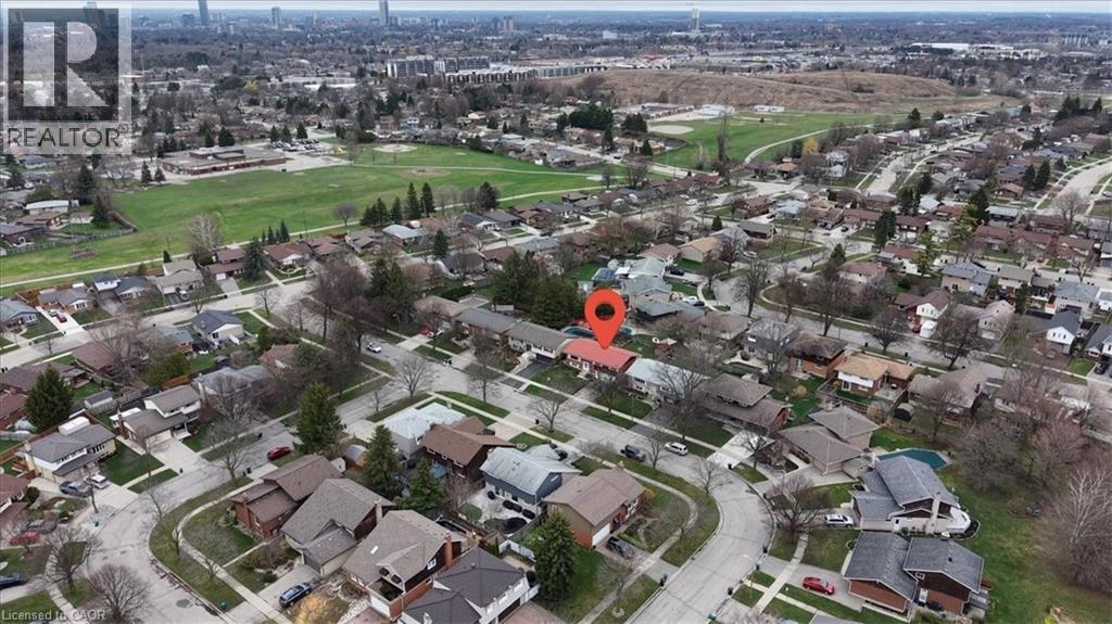 94 COLEBROOK Court, Kitchener, Ontario, N2E1Y8 — Photo 33