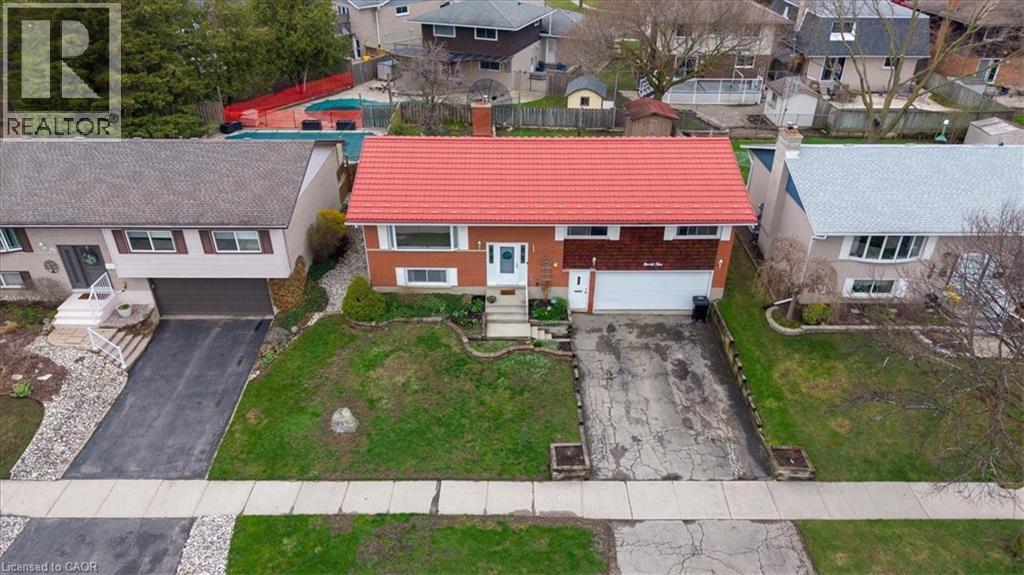 94 COLEBROOK Court, Kitchener, Ontario, N2E1Y8 — Photo 34