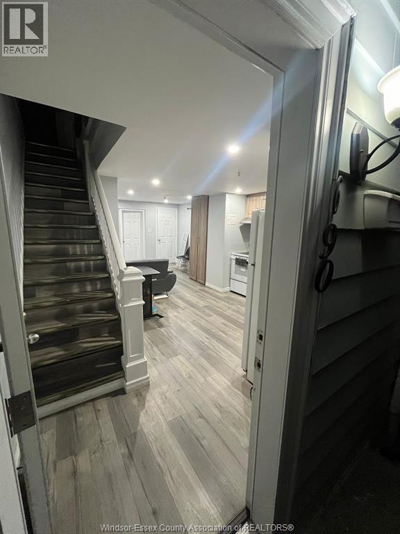 690 CAMPBELL AVENUE, Windsor, Ontario, N9B2H7 — Photo 3