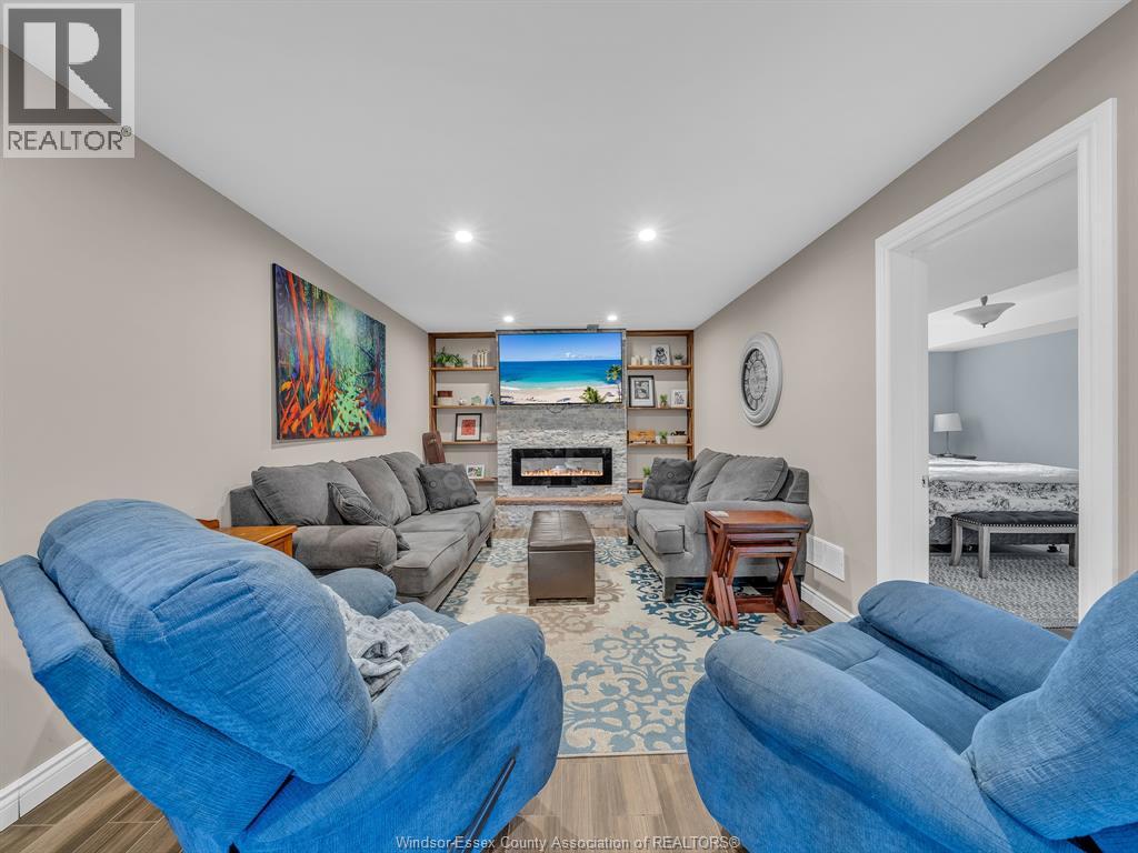 11944 THISTLEDOWN, Windsor, Ontario, N8P0B7 — Photo 31