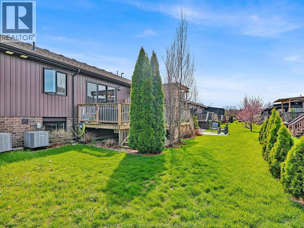 11944 THISTLEDOWN, Windsor, Ontario, N8P0B7 — Photo 34