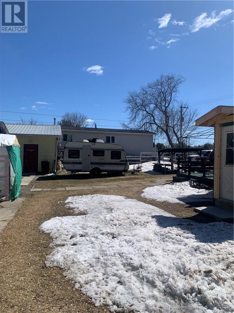 24 Young, Webbwood, Ontario, P0P2G0 — Photo 24
