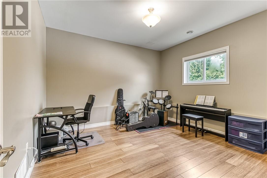 179 Merrygale Drive, Sudbury, Ontario, P3E6K5 — Photo 30