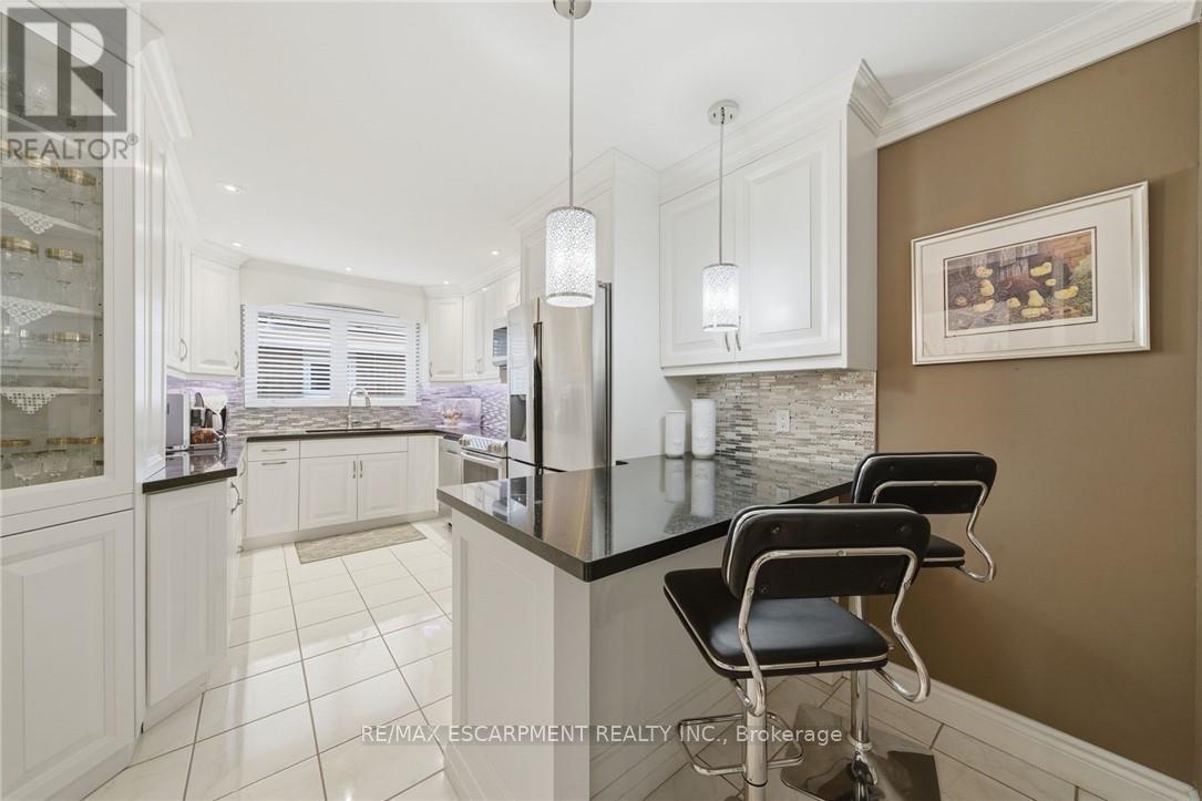 1149 DOWLAND CRESCENT, Burlington (LaSalle), Ontario, L7T4C7 — Photo 12