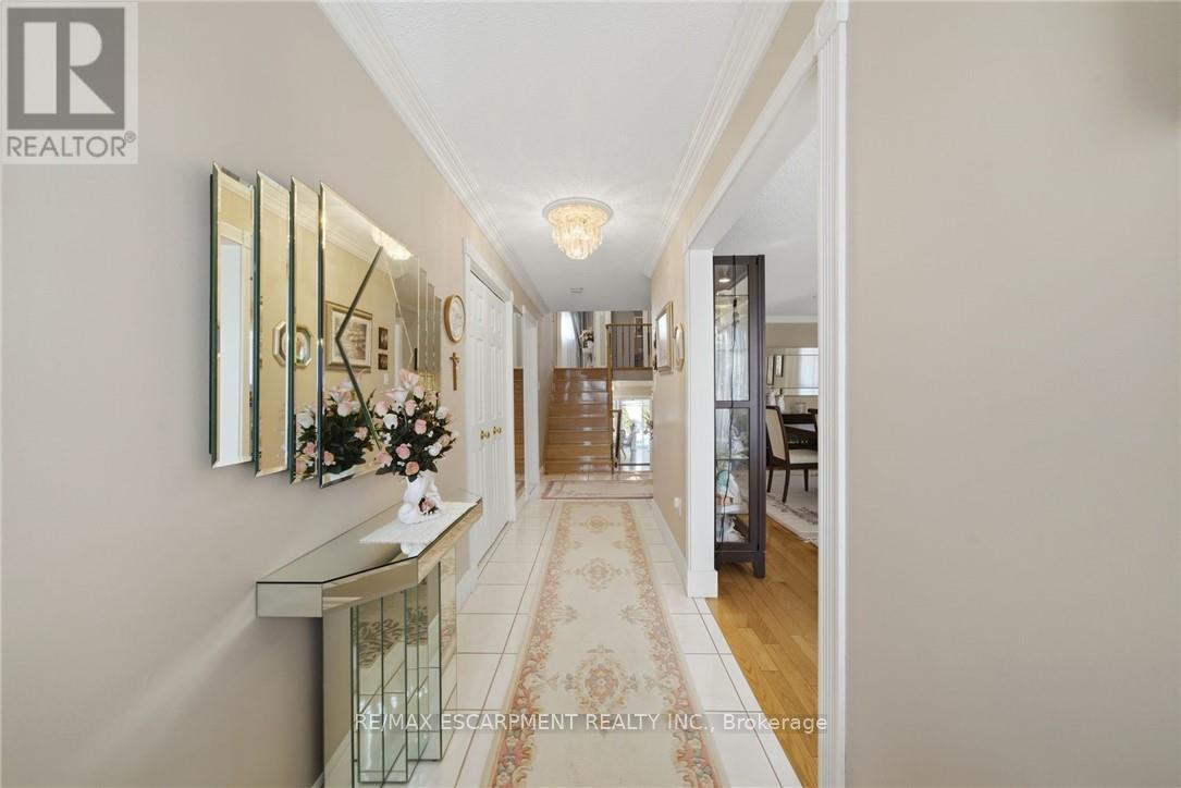 1149 DOWLAND CRESCENT, Burlington (LaSalle), Ontario, L7T4C7 — Photo 6