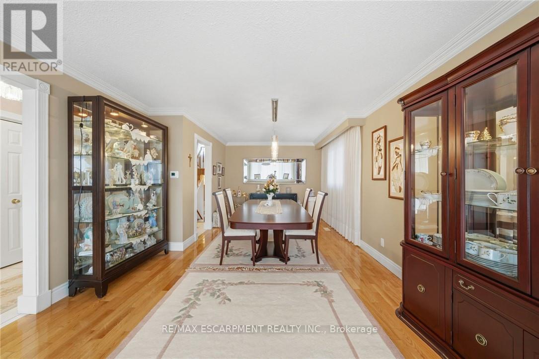 1149 DOWLAND CRESCENT, Burlington (LaSalle), Ontario, L7T4C7 — Photo 8