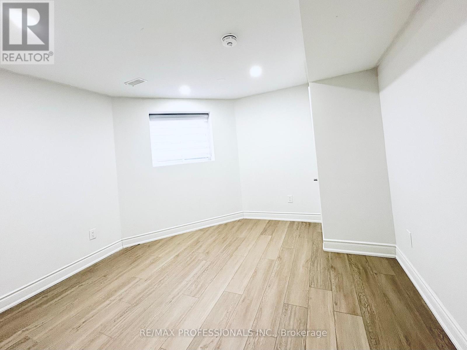 BSMT - 851 CLEMENS CRESCENT, Mississauga (East Credit), Ontario, L5V2S8 — Photo 7