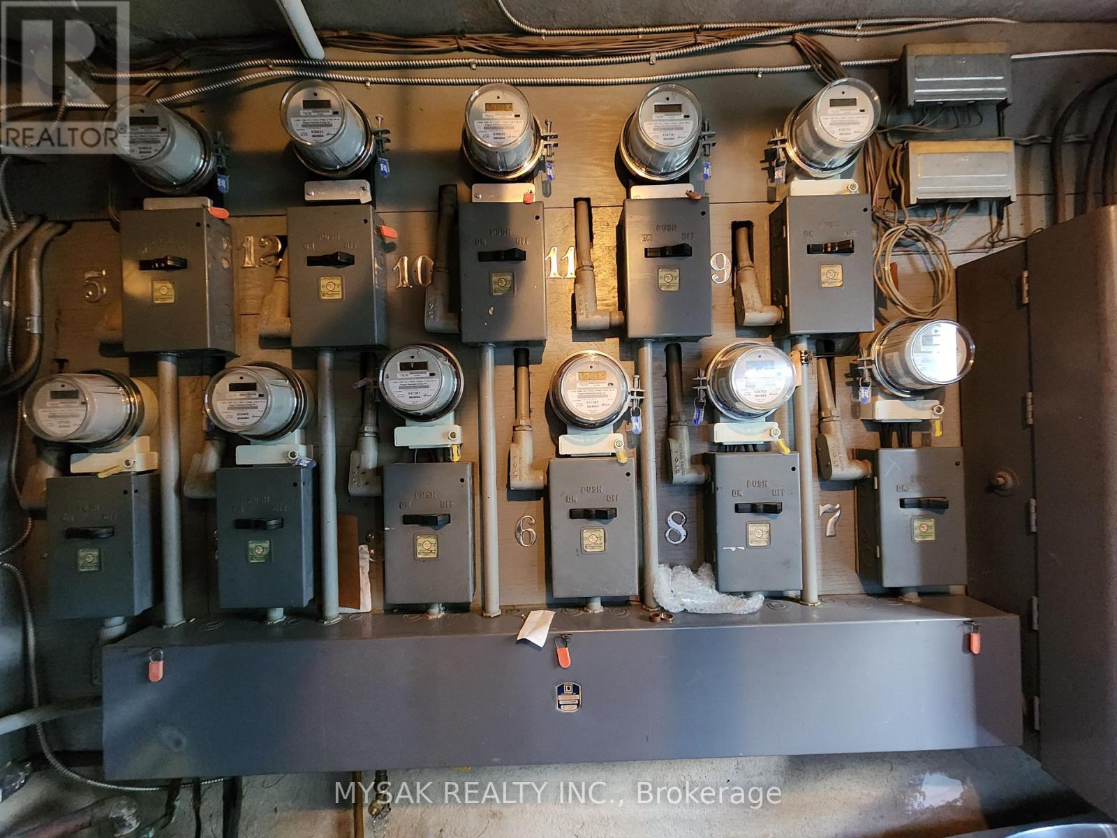 4391 JACKSON STREET, Lincoln (Beamsville), Ontario, L3J0M8 — Photo 22